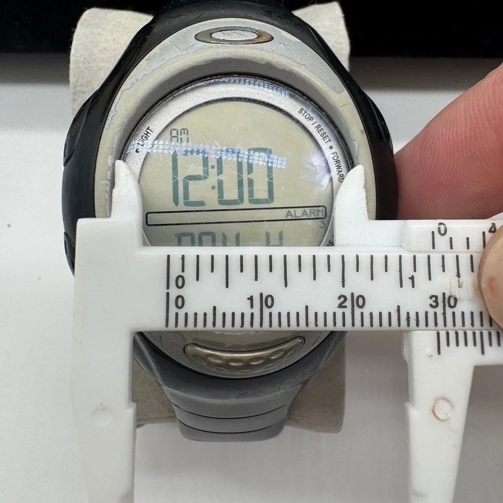 Oakley D1 Digital Watch Black O Matter Casing Daily Alarm Sport‎ 10 Bar 10-185